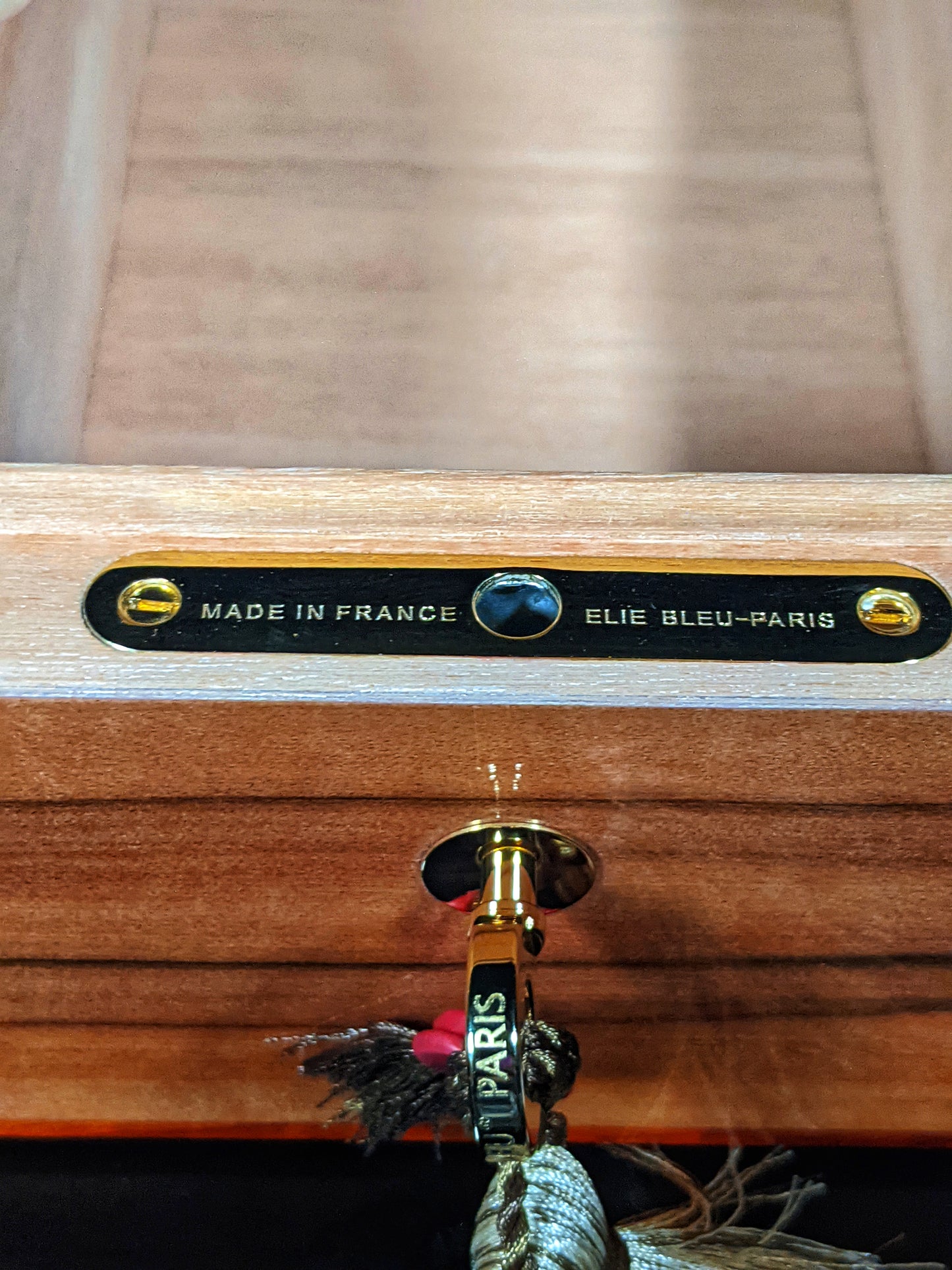 Elie Bleu Tineo Wood Humidor 110 count