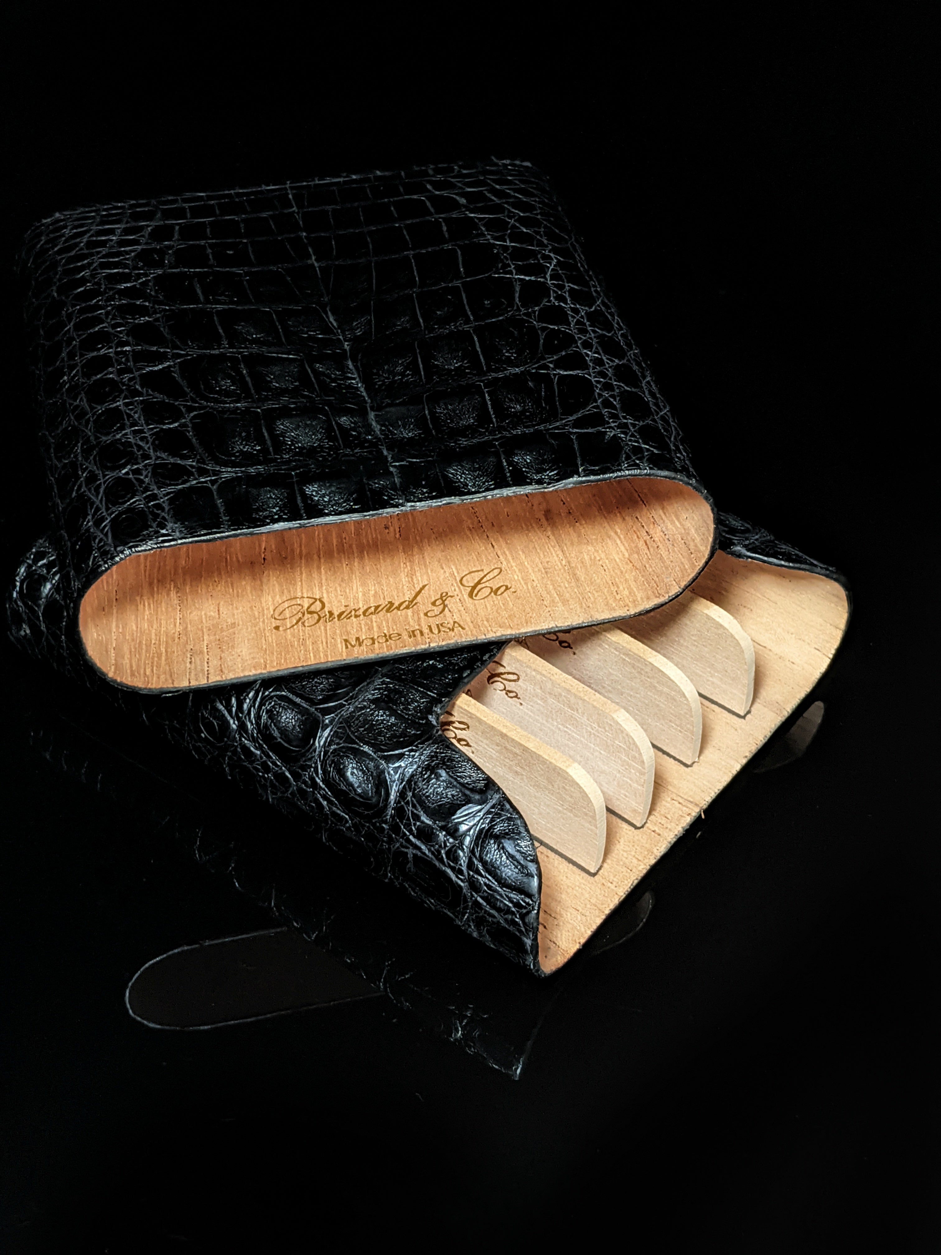 Brizard and Co Black Caiman Aligator Golfers Case