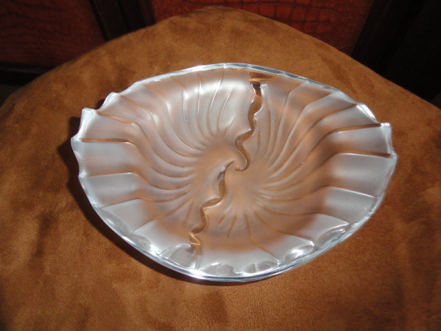 Lalique Nancy Cendrier Bowl Ashtray. # 001
