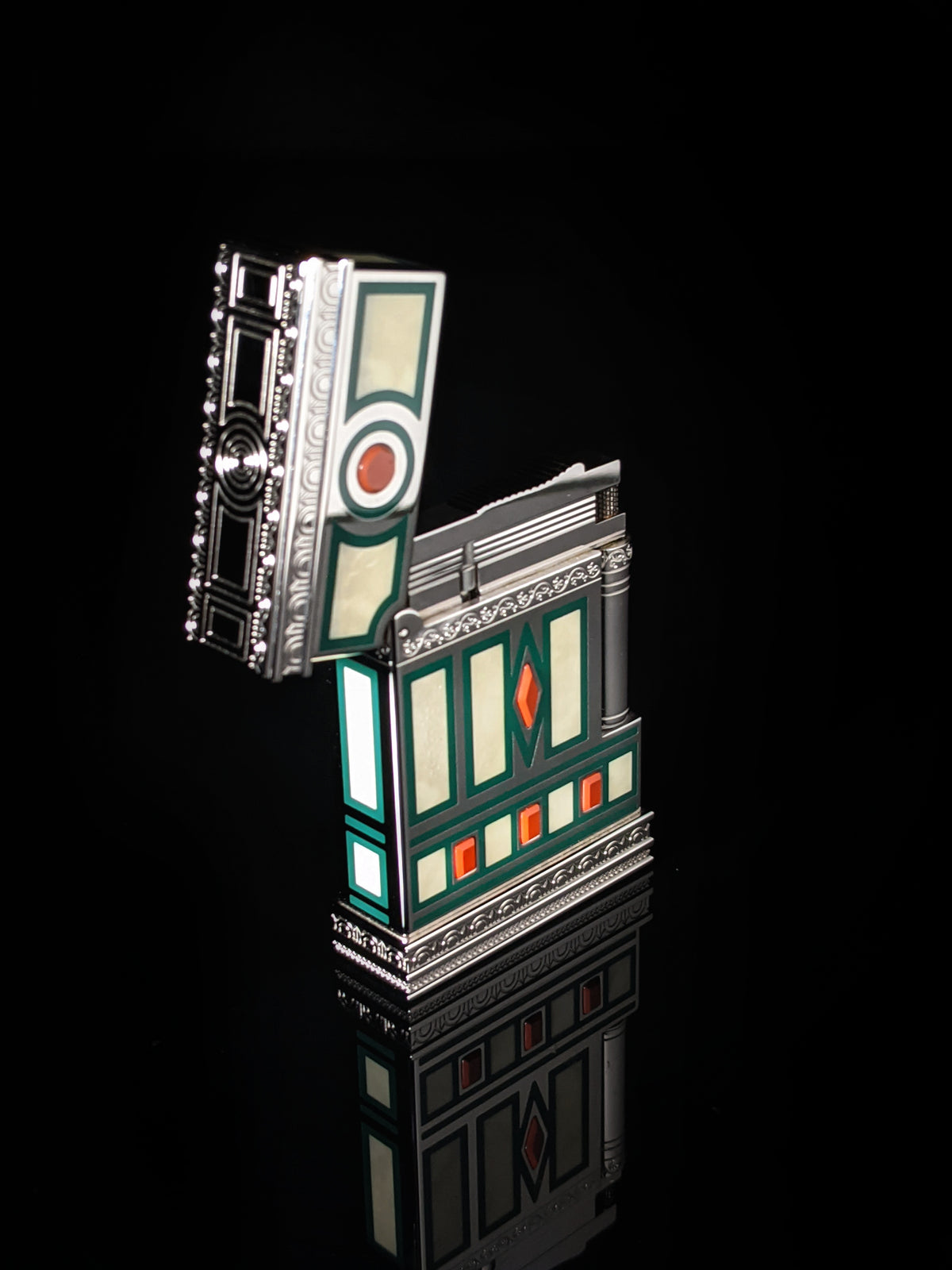 S.T. Dupont Medici Gatsby Pocket Lighter — Limited Edition
