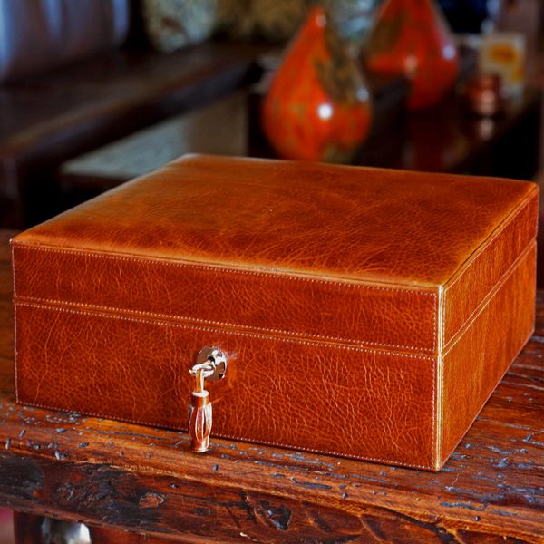 Brizard & Co. The Airflow Humidor — Antique Saddle Leather (30/40 Count)