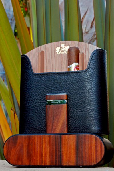 Brizard and Co. The "Sottile" Lighter - Rosewood