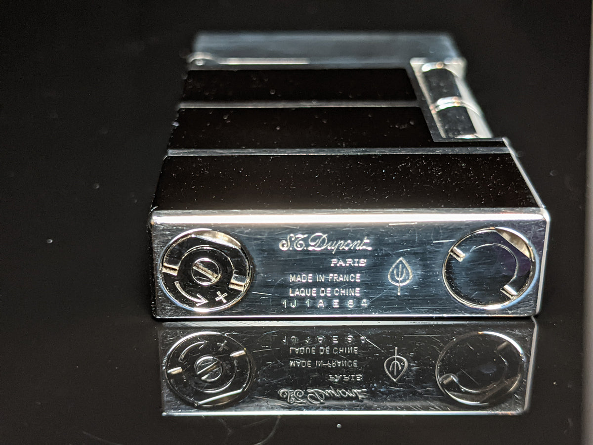 S.T. Dupont Black Lacquer L2 Lighter