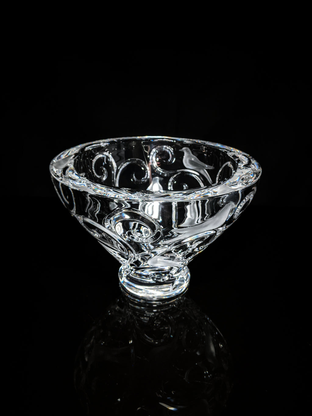 Lalique Vérone Crystal Bowl