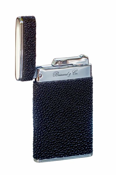 Brizard and Co. The "Sottile" Lighter - Stingray