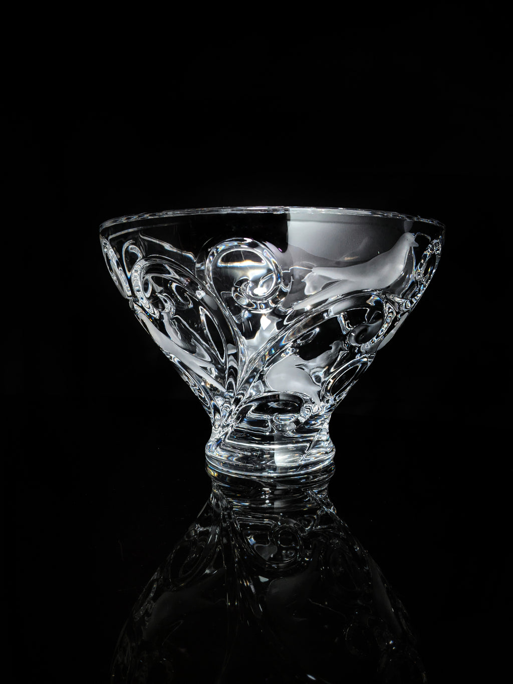 Lalique Vérone Crystal Bowl