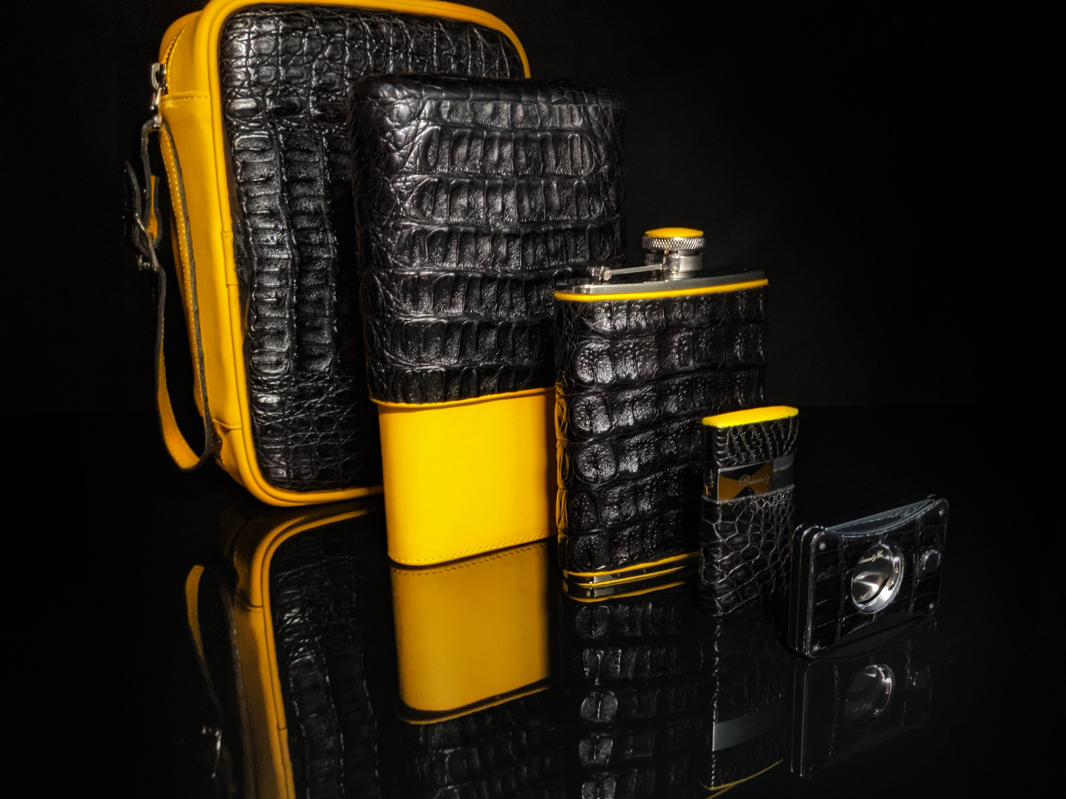 Brizard and Co Geniune Black Caiman Alligator and yellow leather with cutter and lighter