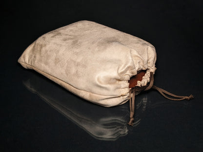 Brizard & Co. Havana Traveler - Antique Saddle Leather with cutter and lighter