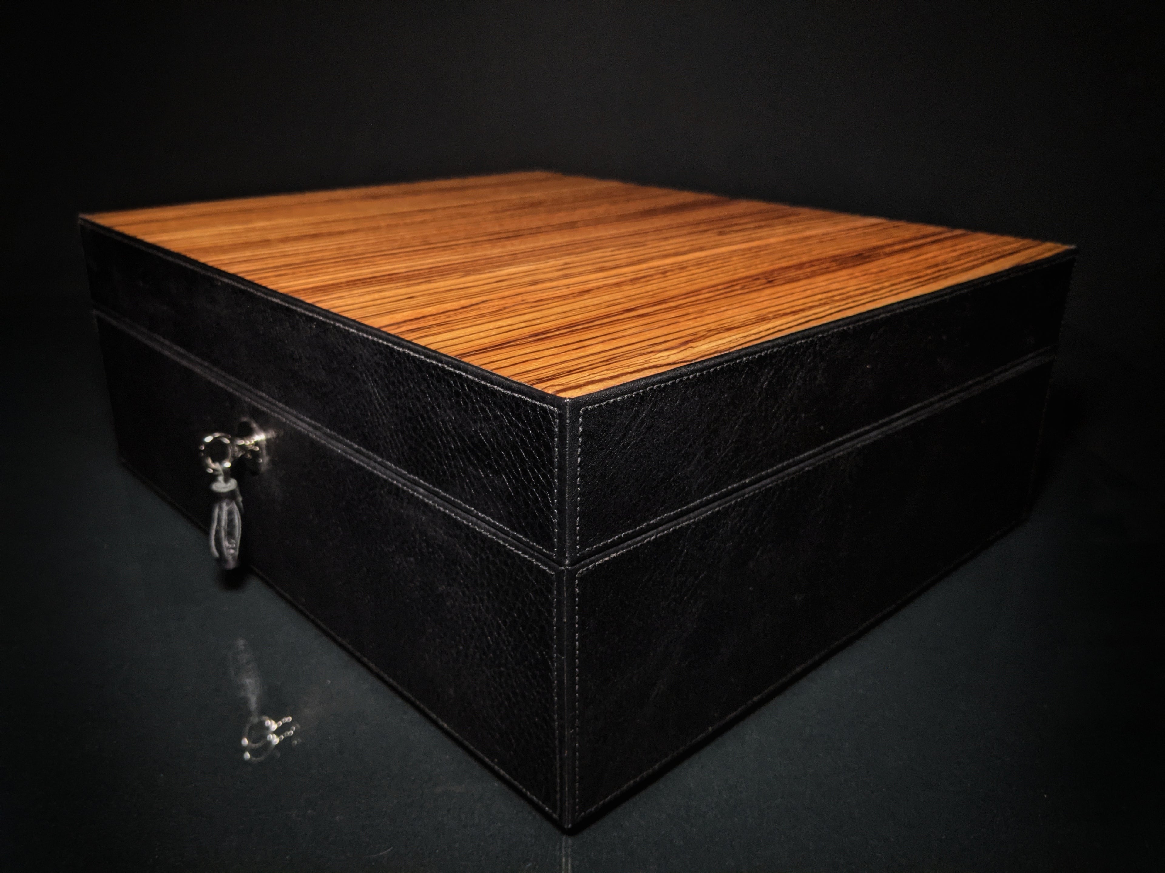 Brizard & Co - "Airflow" Cigar Humidor - Sunrise Black and Zebrawood 60 / 70 Count
