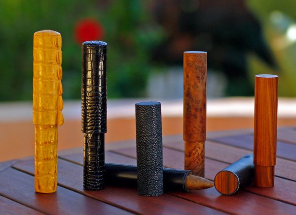 Brizard and Co. The Single Cigar Tube - Croco Pattern Black