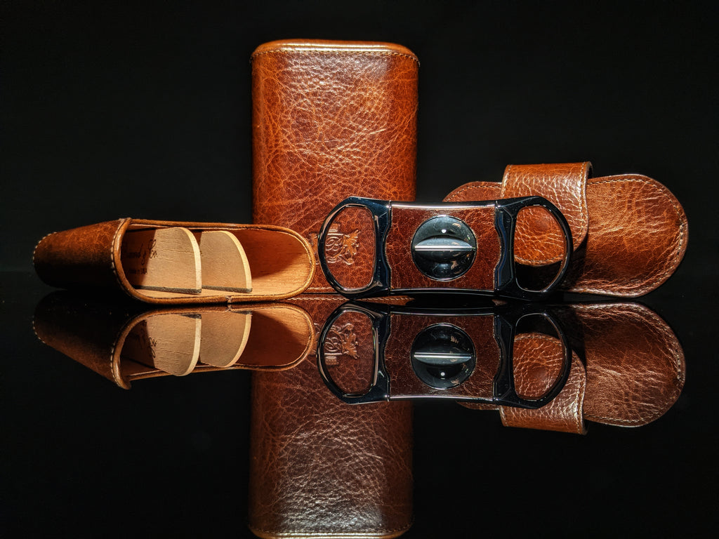 Brizard and Co The "Show Band" 3 Cigar Case - Antique Saddle Leather with V-Cutter