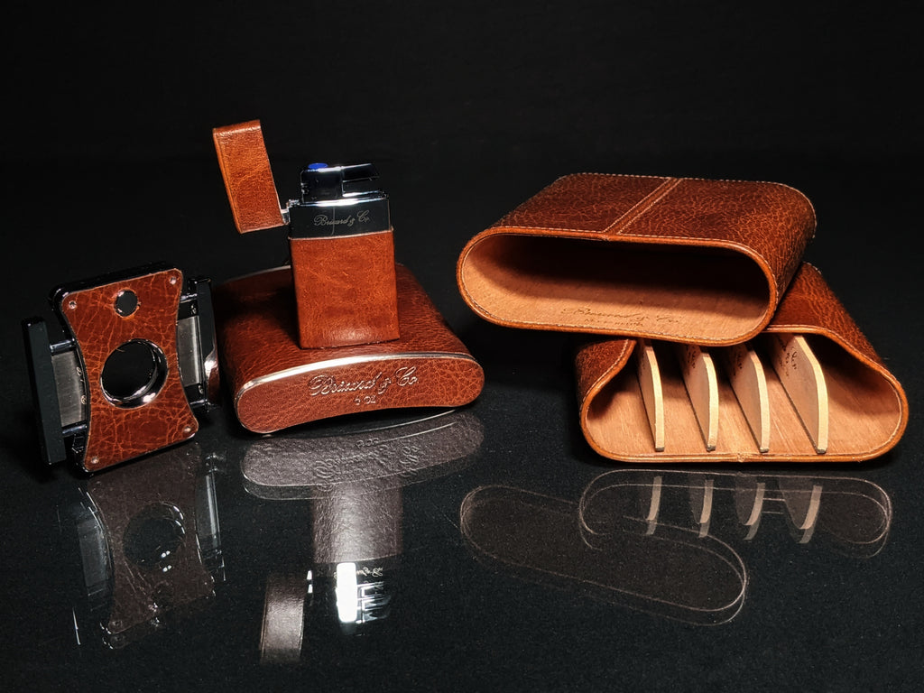 Brizard & Co. Havana Traveler - Antique Saddle Leather with cutter and lighter