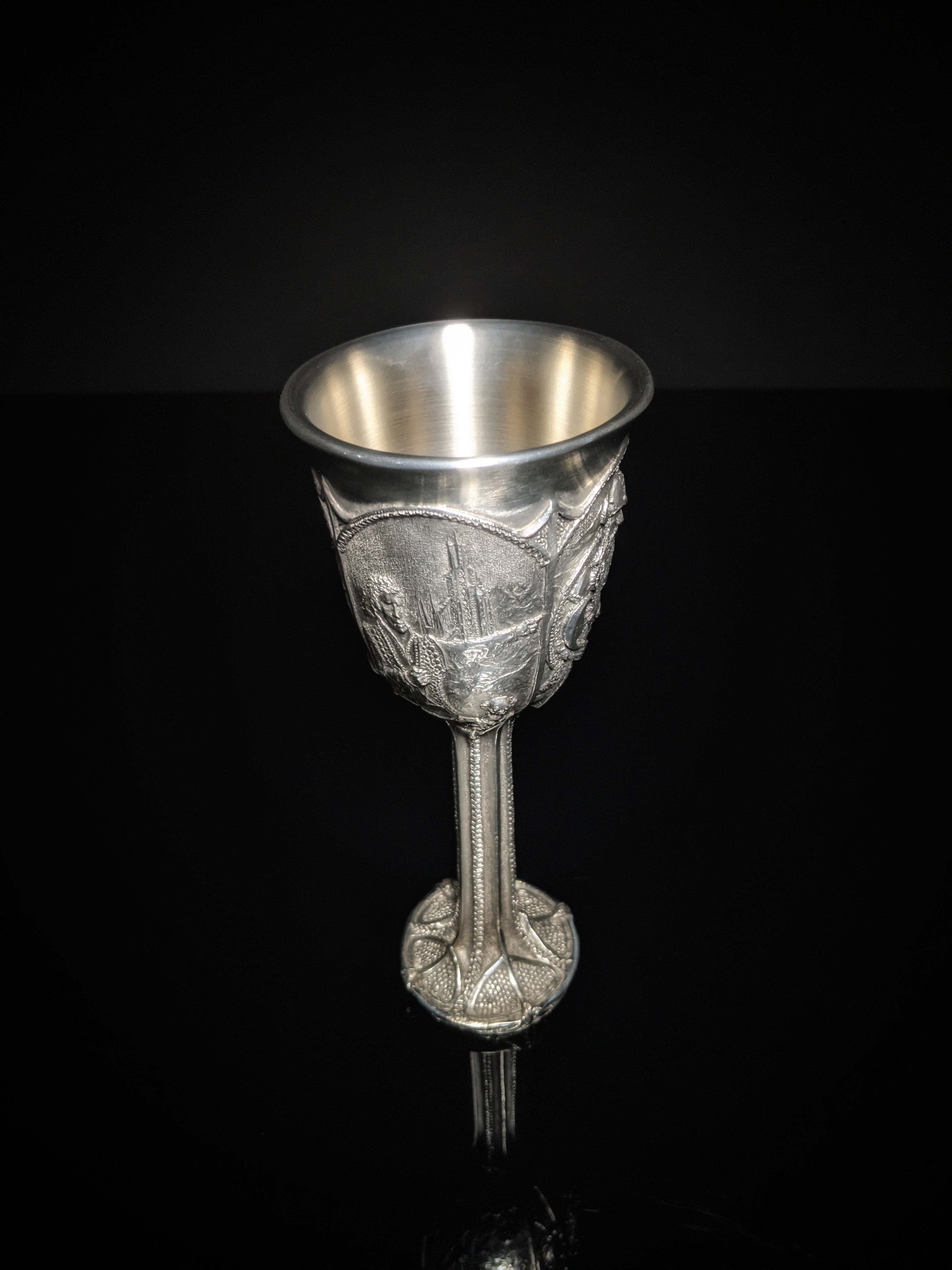 Royal Selangor Lord of the Rings Pewter Goblet " The Ring" Model 272509