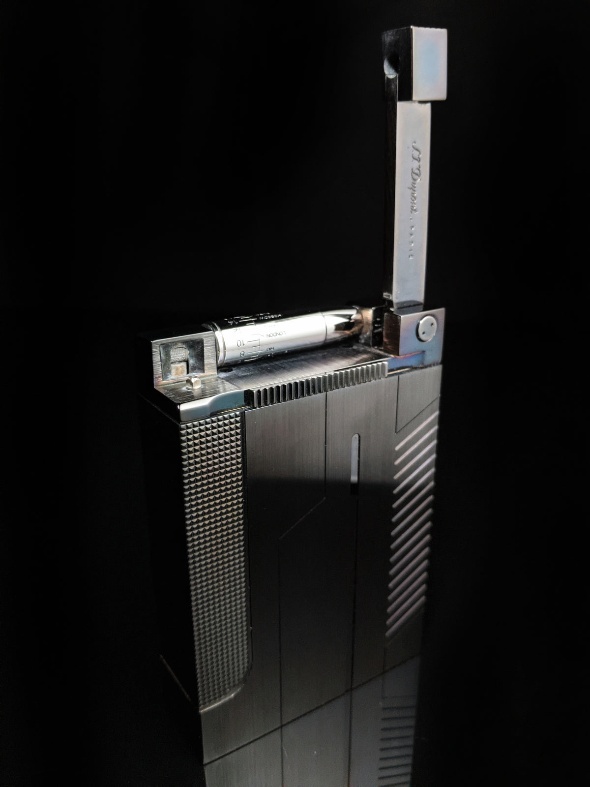 S.T. Dupont James Bond 007 PVD Gunmetal Table Lighter