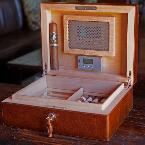 Brizard & Co. The Airflow Humidor — Antique Saddle Leather (30/40 Count)