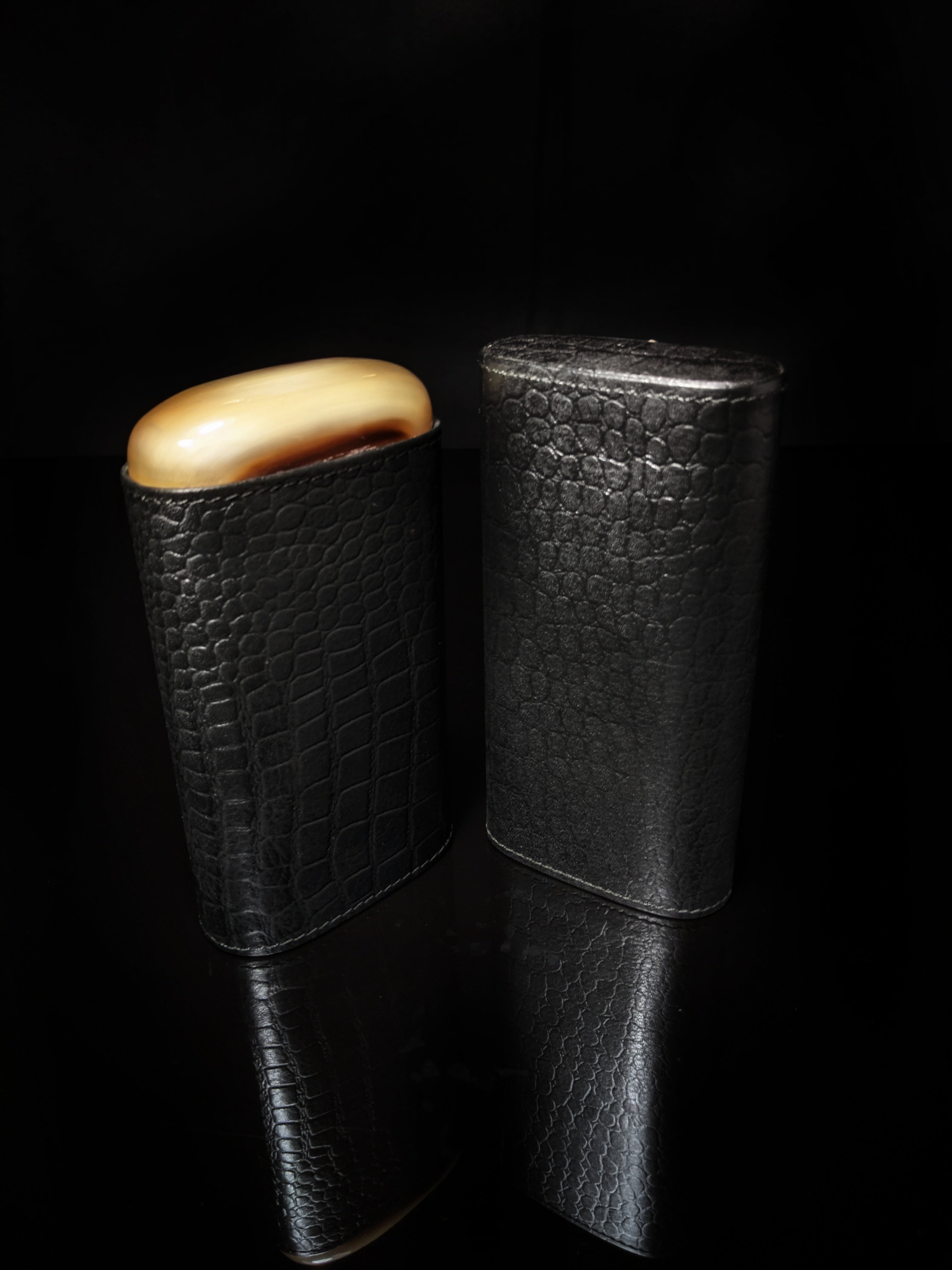 Andre Garcia leather cigar case and valet box