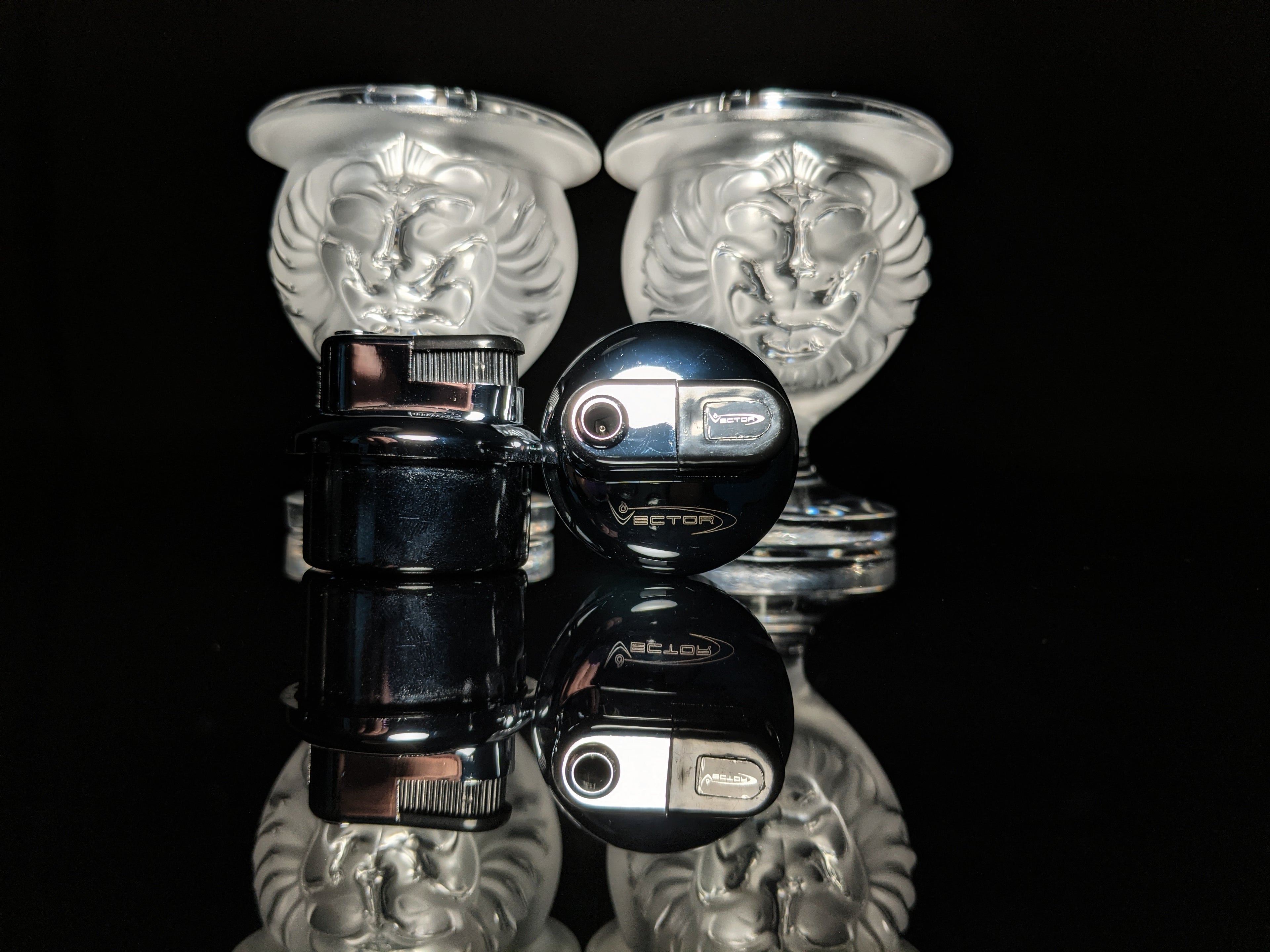 Lalique Crystal Tête de Lion Table Lighter
