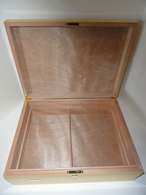 Particulares  Yellow Limited Edition Humidor