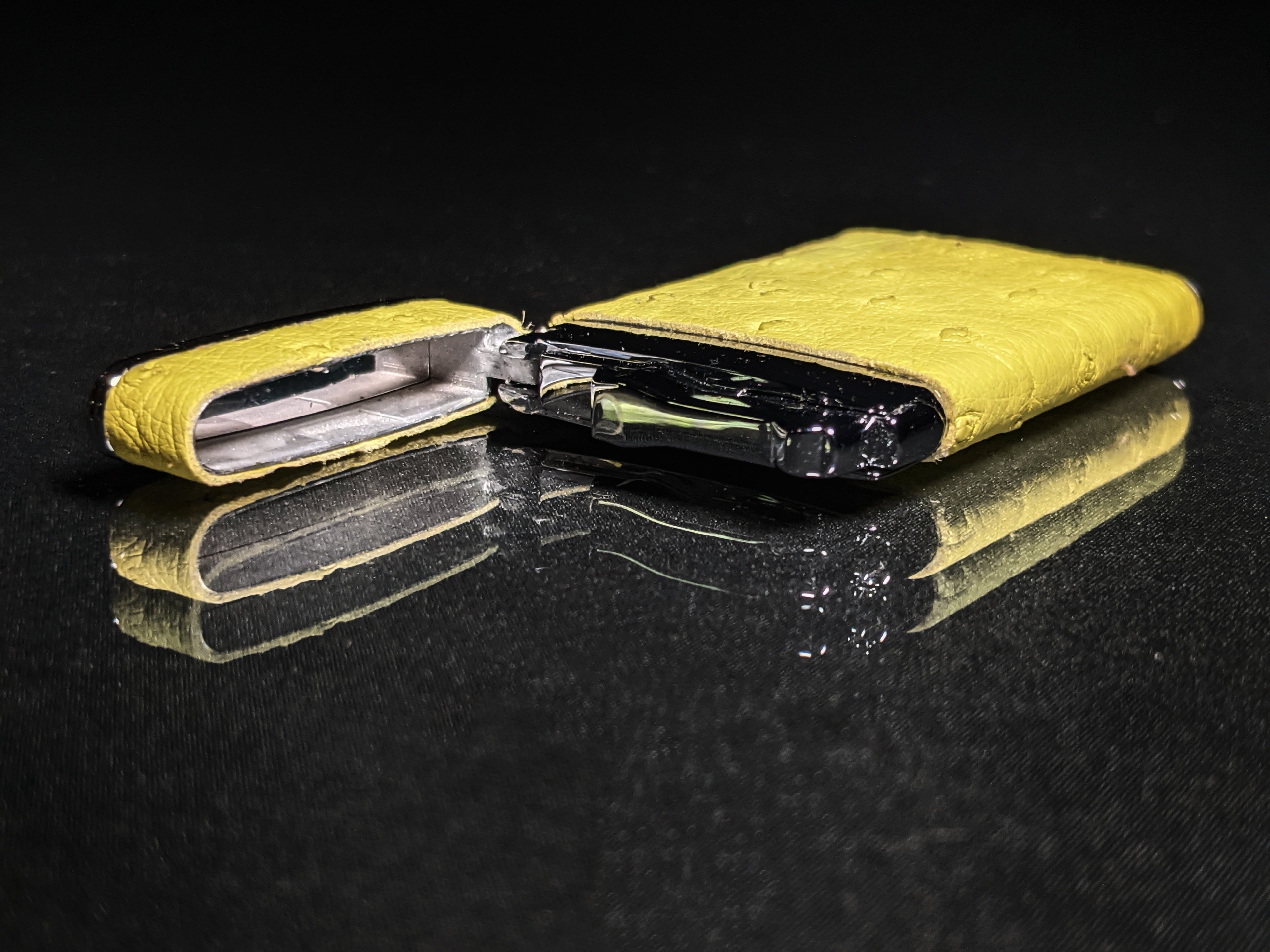 Brizard and Co Ostrich Matcha Sottile Lighter