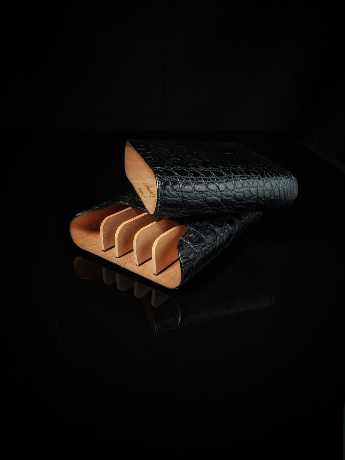 Brizard and Co Black Caiman Aligator Golfers Case