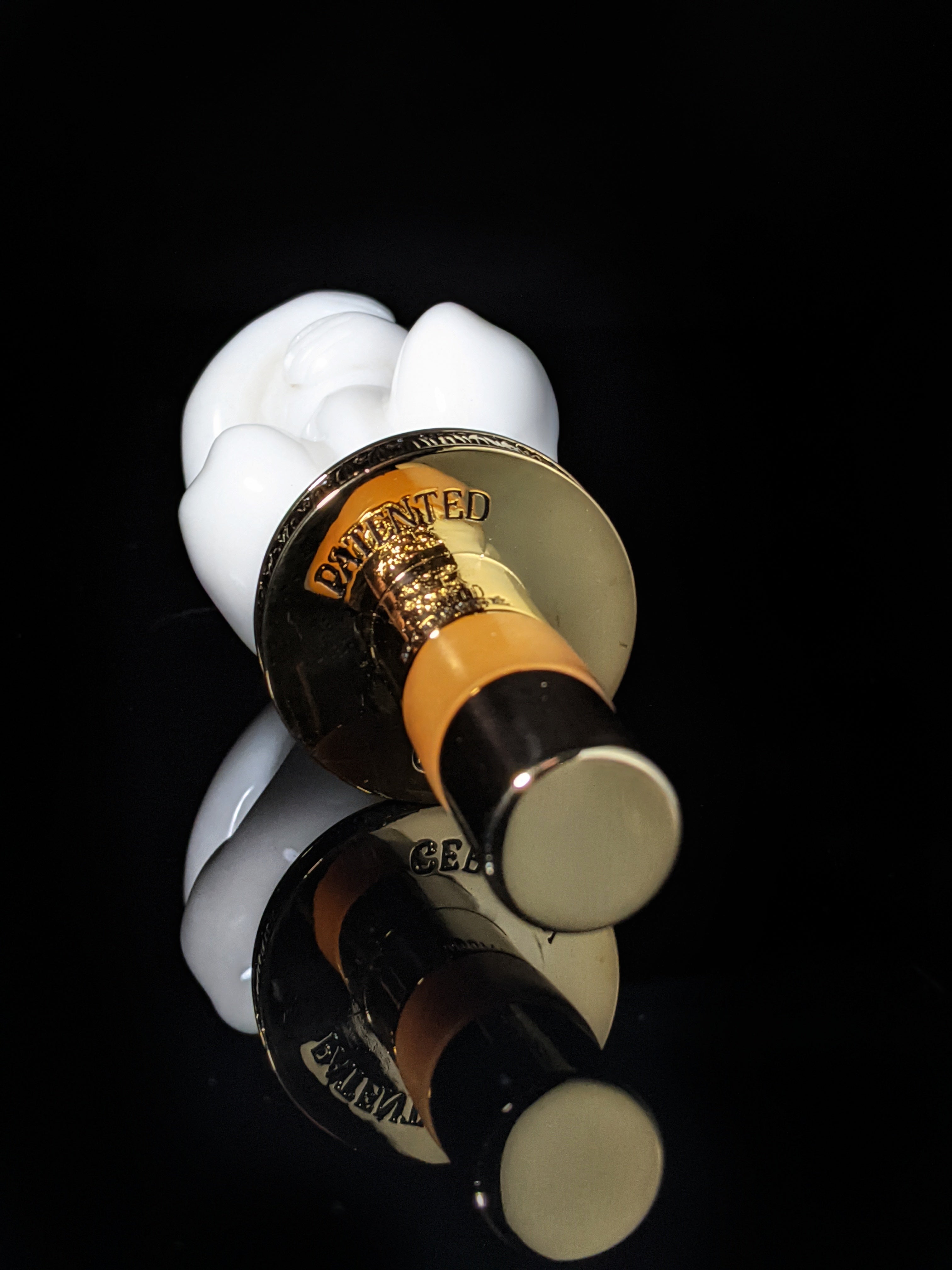 Faberge Monkey Hear No Evil -See No Evil Bottle Stopper NIB
