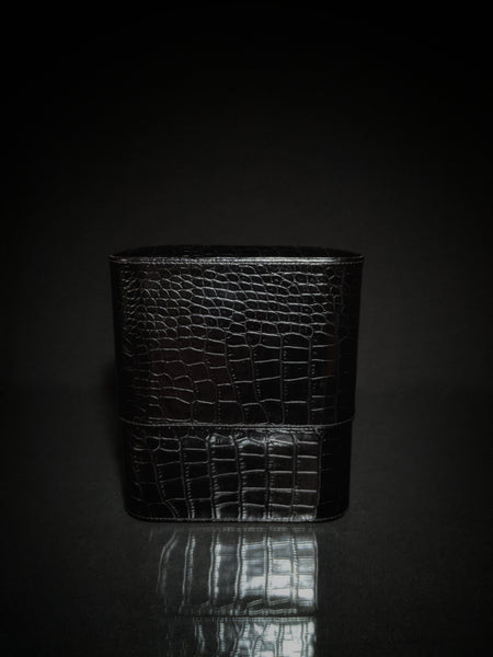 atoll cigar case in Black Croc