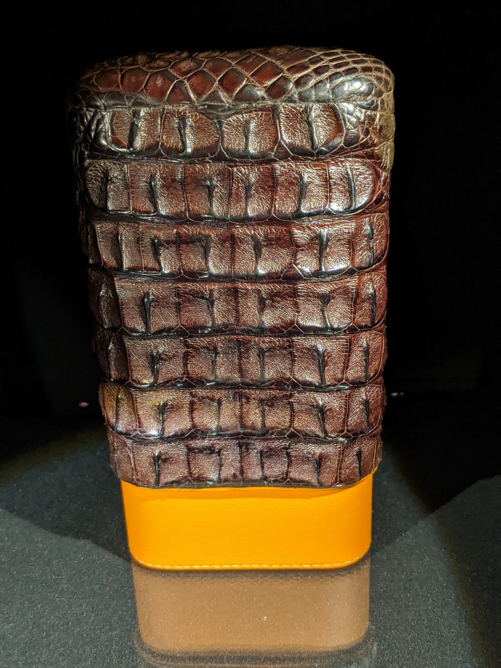 Brizard and Co Brown Caiman set