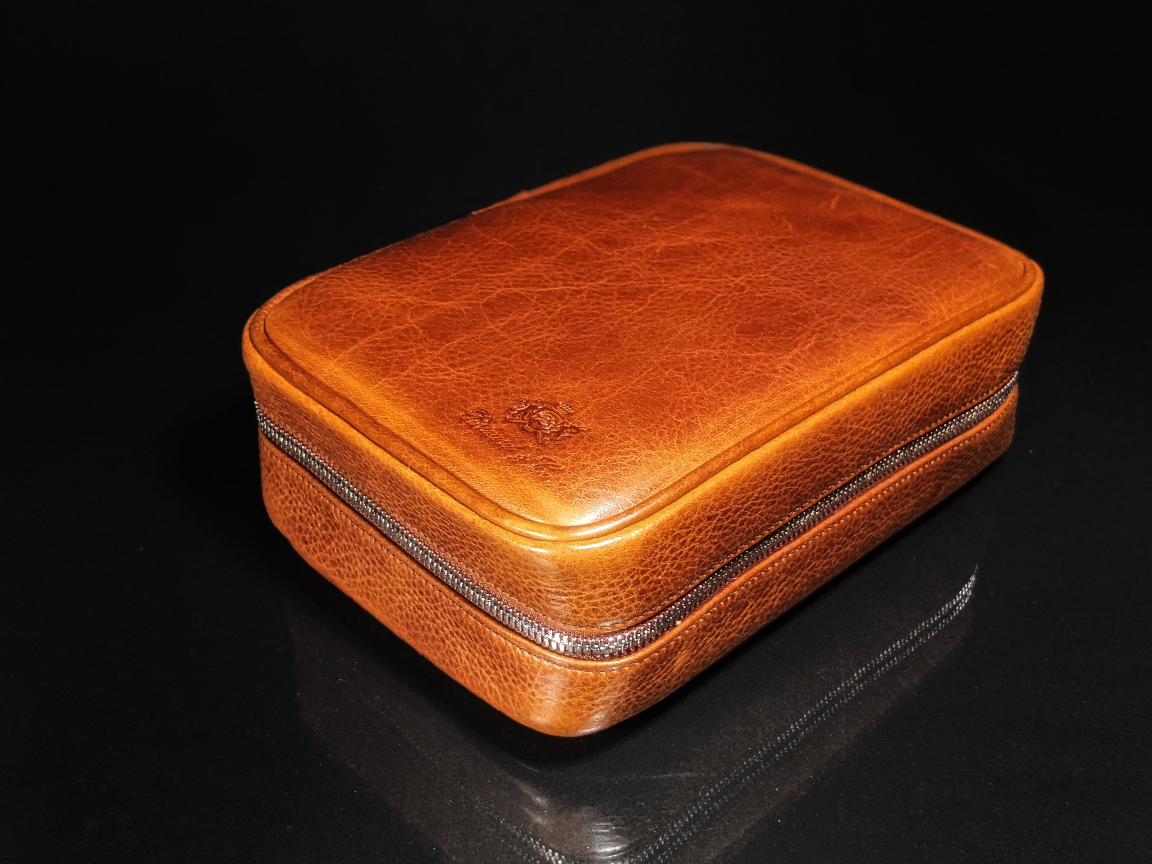 Brizard and Co. - Havana Traveler - Antique Saddle Leather