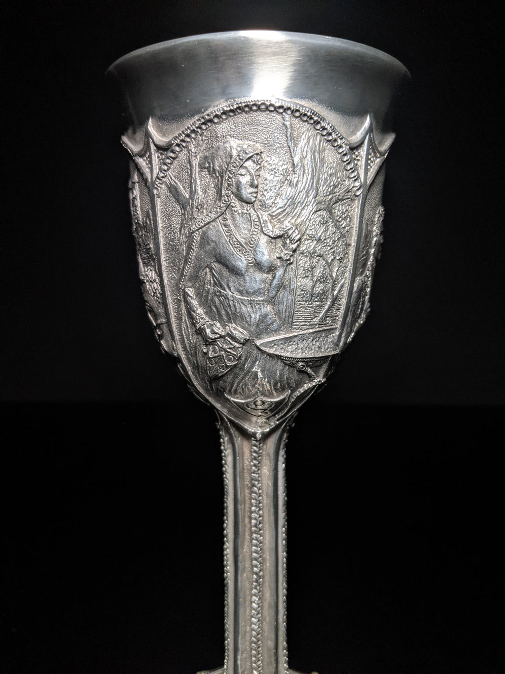 Royal Selangor Lord of the Rings Pewter Goblet " The Ring" Model 272509