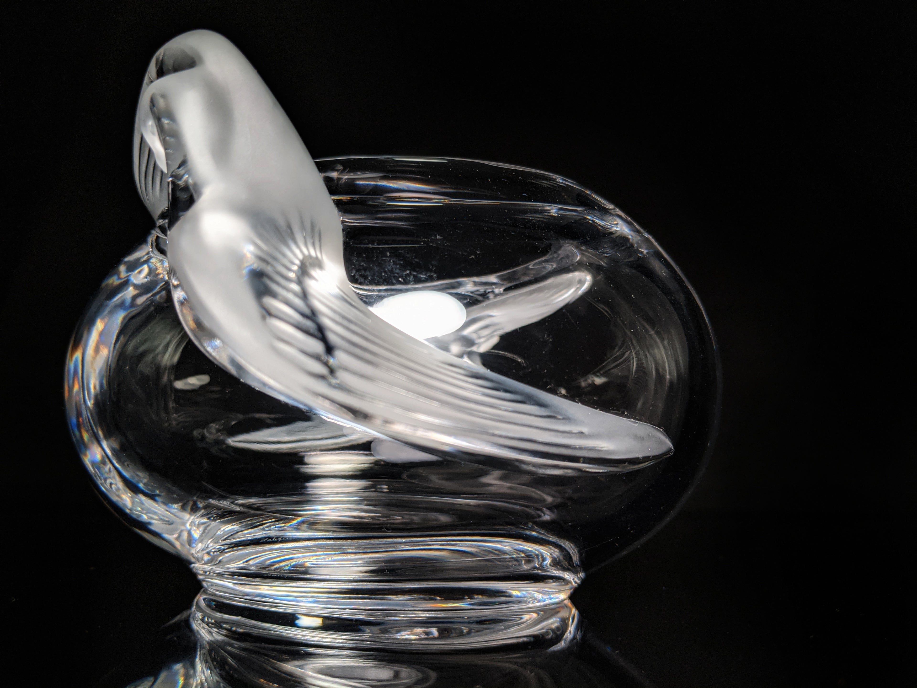 Lalique Crystal Glass "Adelaide" Dove Bird Bowl