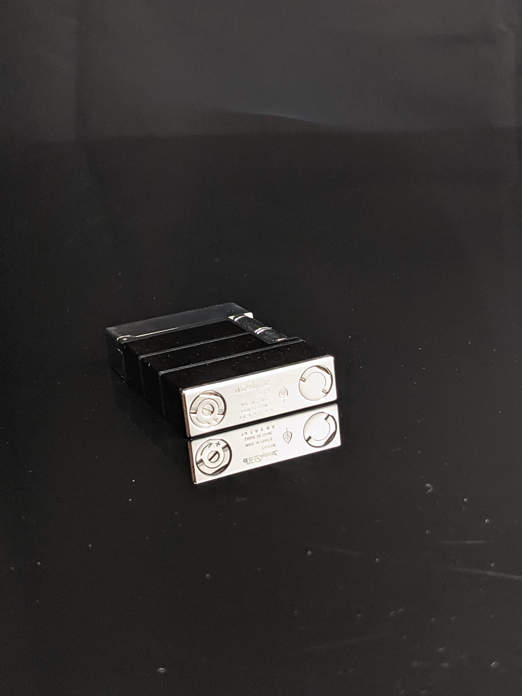 S.T. Dupont Black Lacquer L2 Lighter