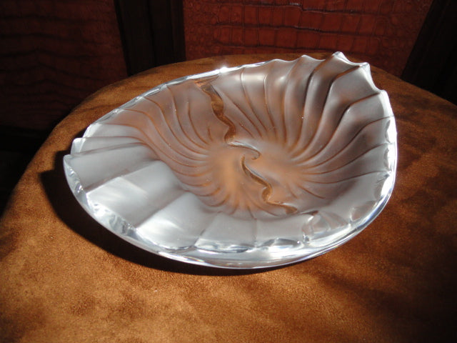 Lalique Nancy Cendrier Bowl Ashtray. # 001