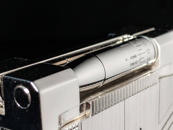 s.t.dupont James Bond 007 jeroboam table lighter