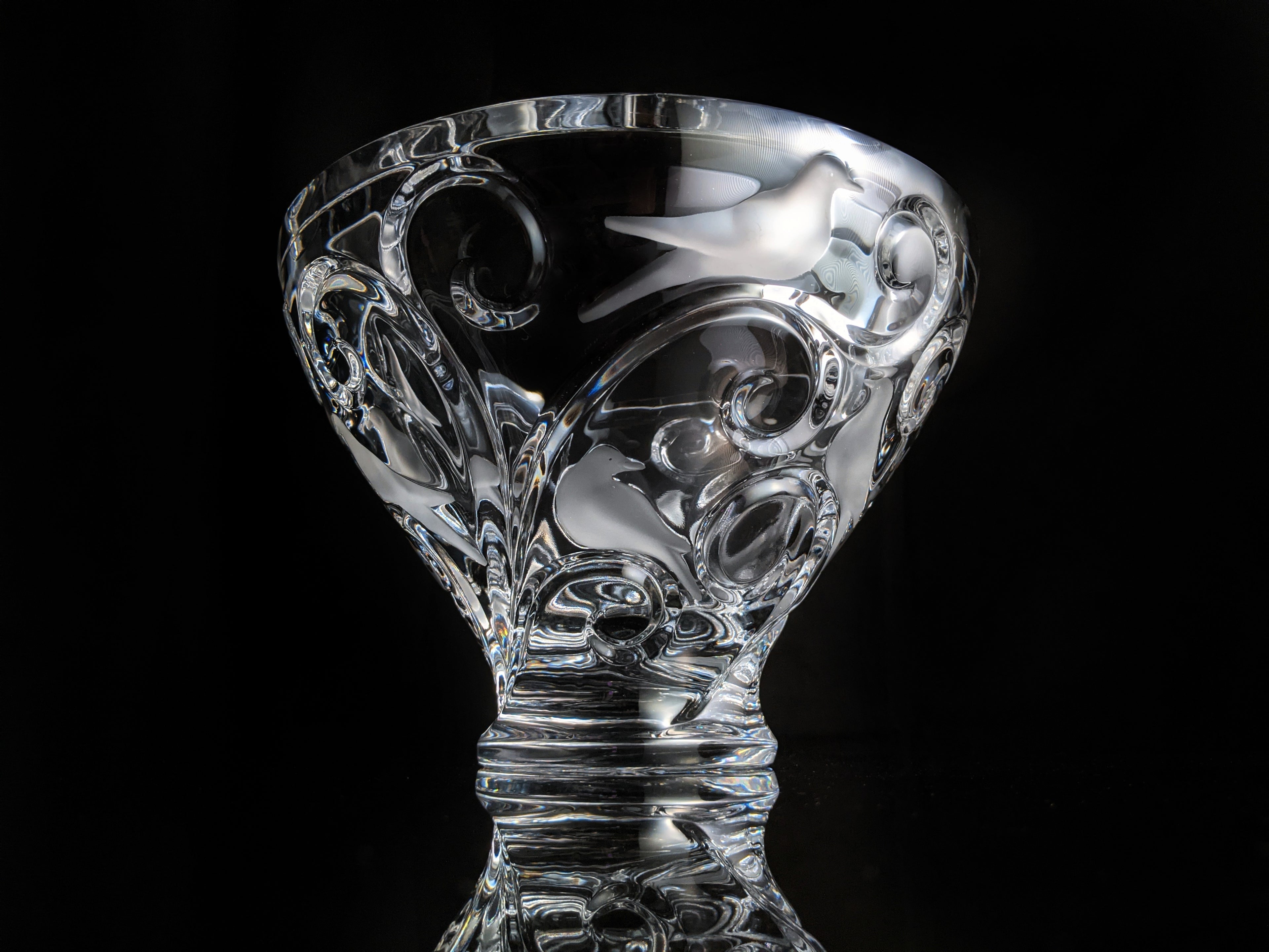 Lalique Vérone Crystal Bowl