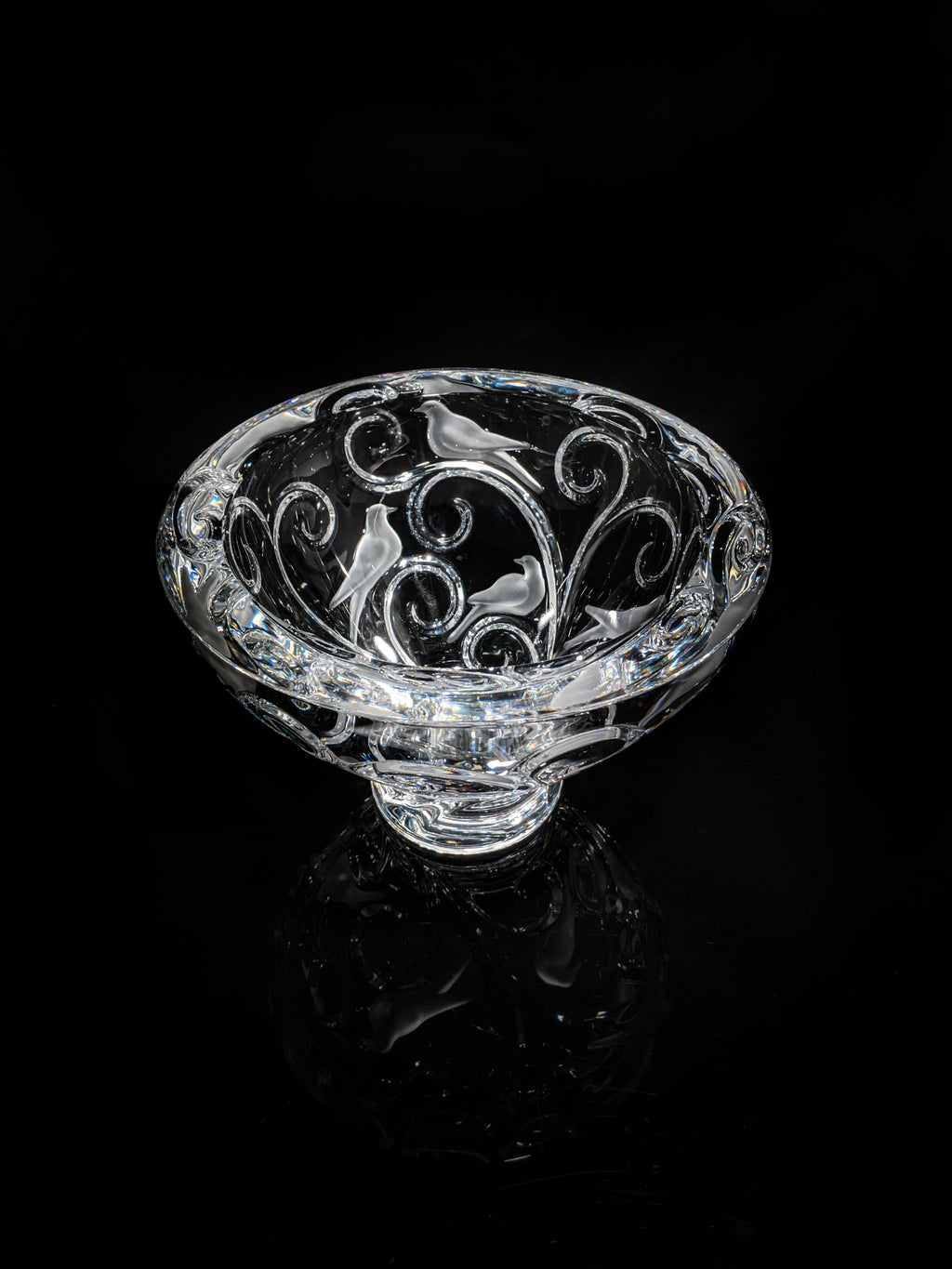Lalique Vérone Crystal Bowl