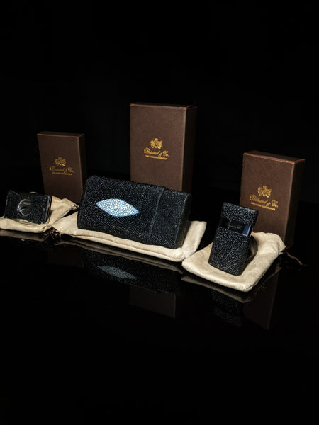 Brizard and Co Stingray Cigar Holder with cutter and lighter NIB