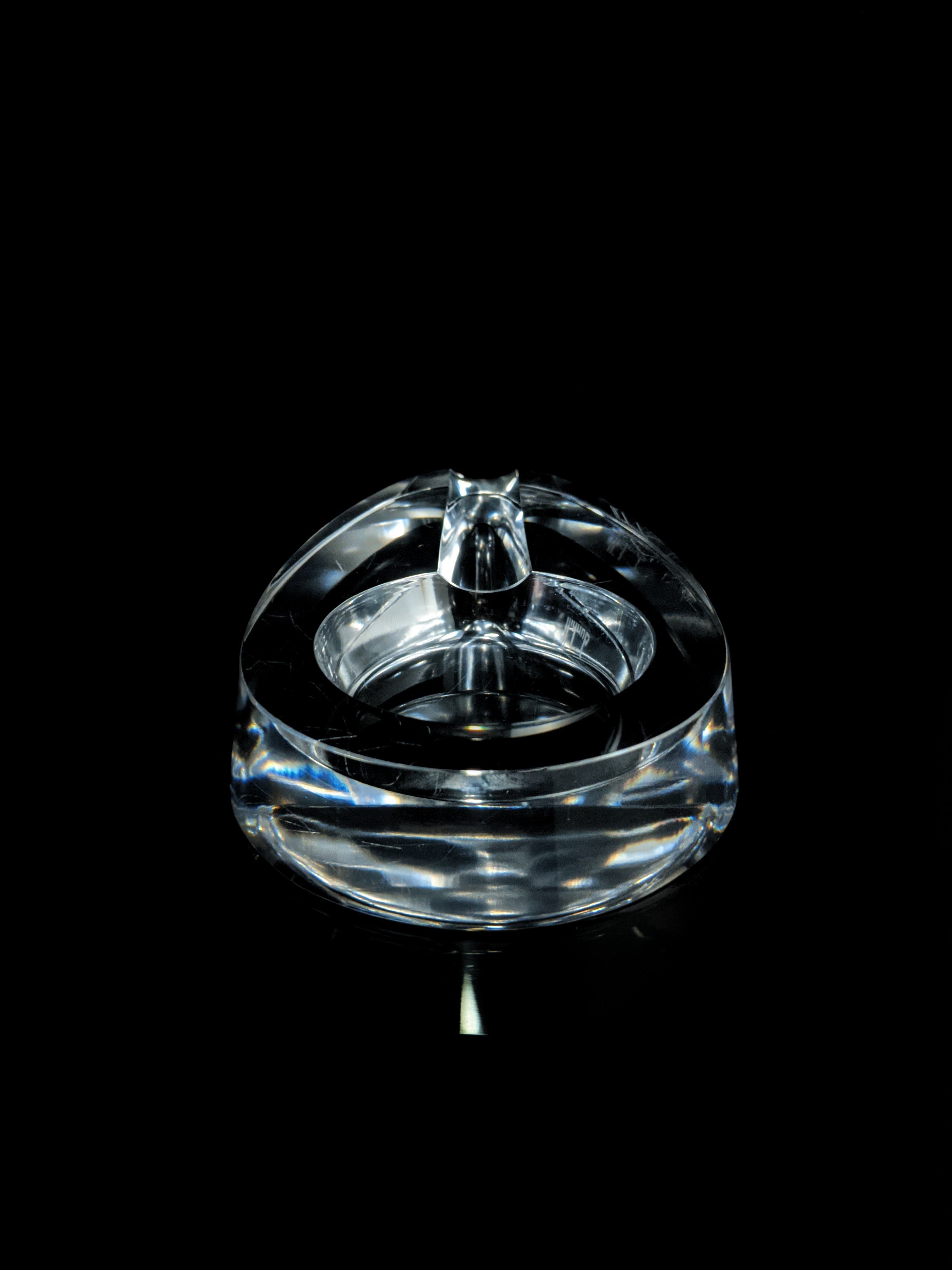 Alfred Dunhill Crystal Ashtray PA5102. No #002