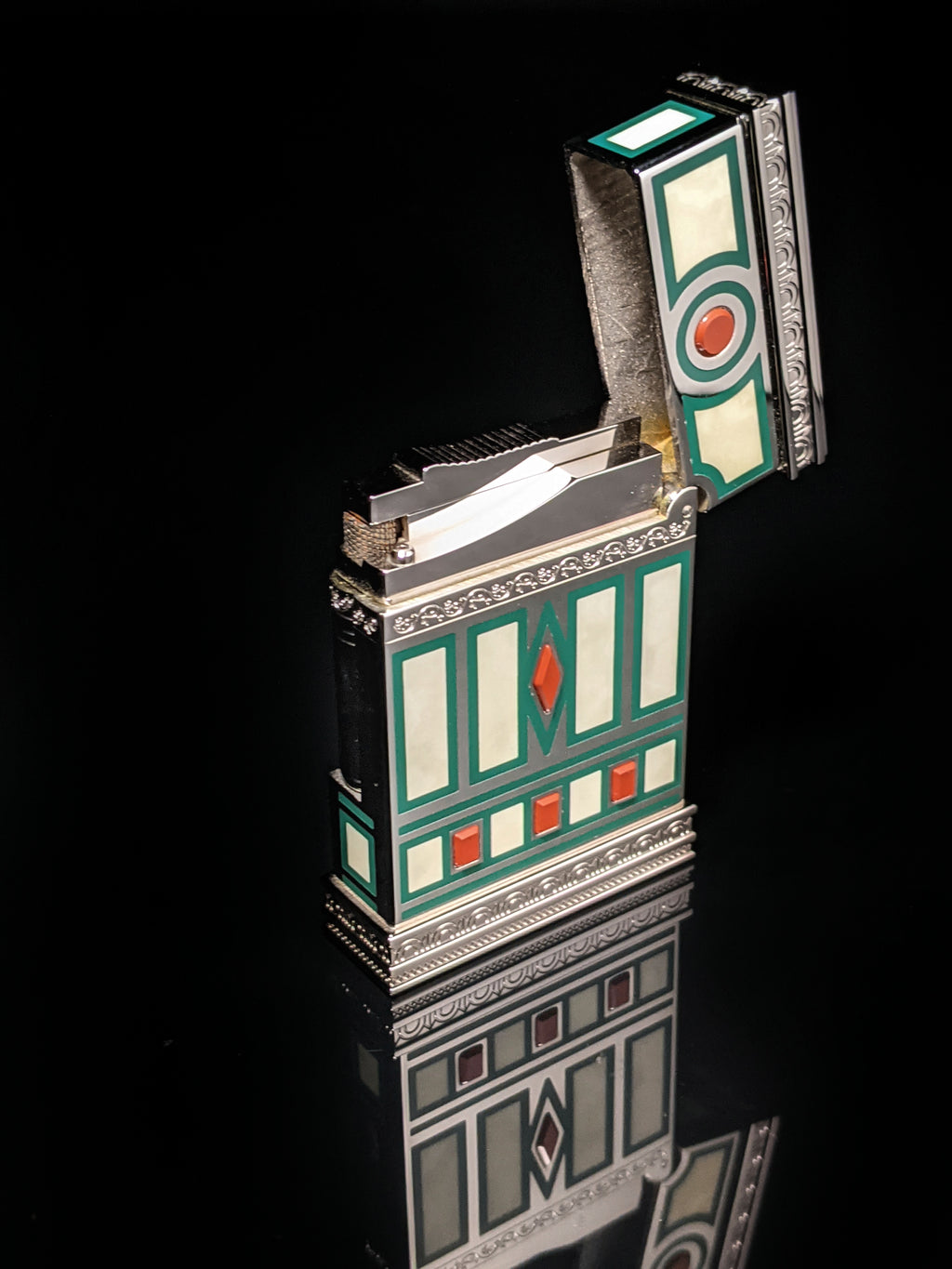ST Dupont  Ltd Edition Medici Gatsby Pocket Lighter new in the box unfired