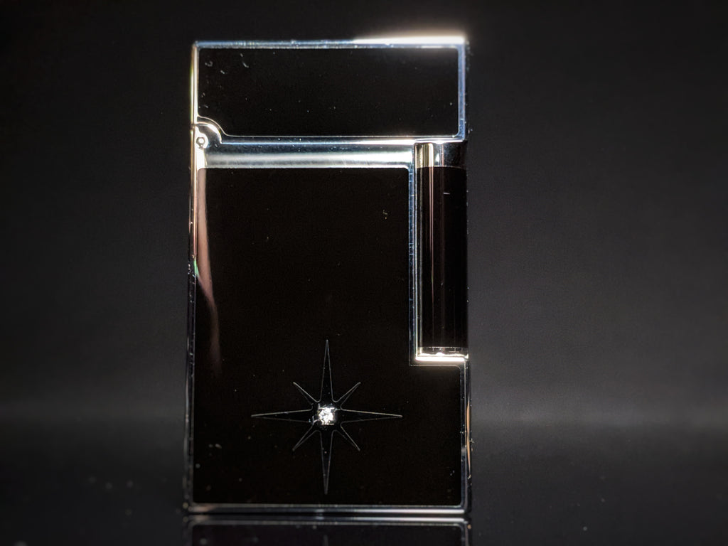 S.T.Dupont Diamond Solitaire L2 Lighter preowned in original box good condition