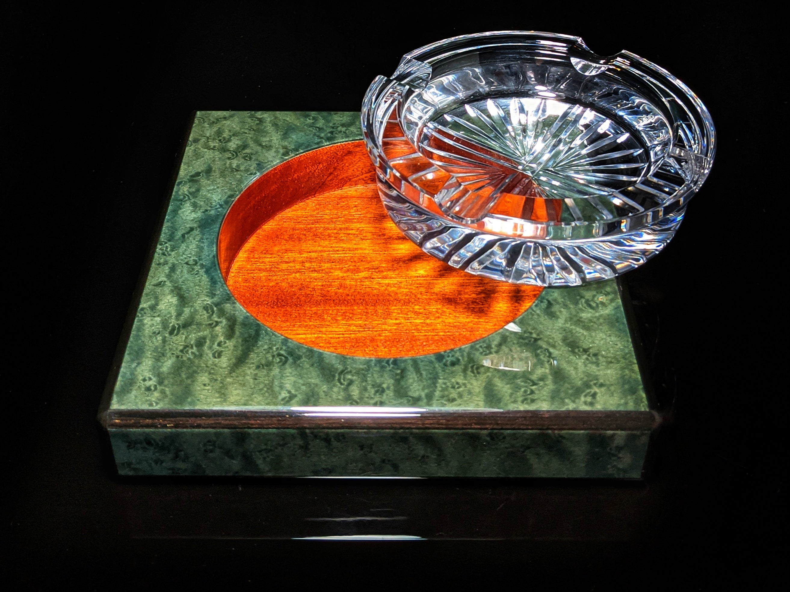 green burl wood ashtray new in the box