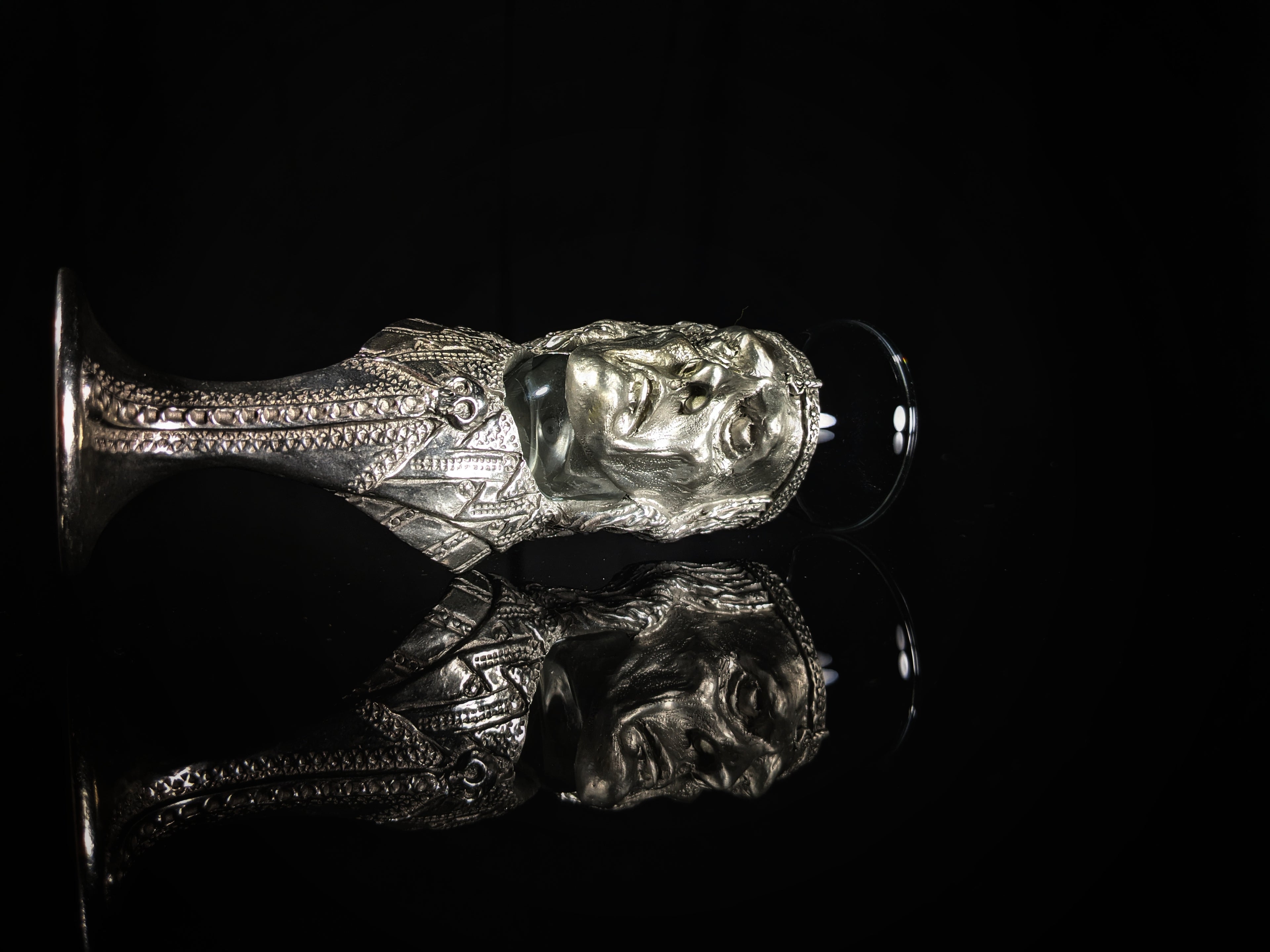 Royal Selangor Lord of the Rings Sauron Shot Glass Model 272444