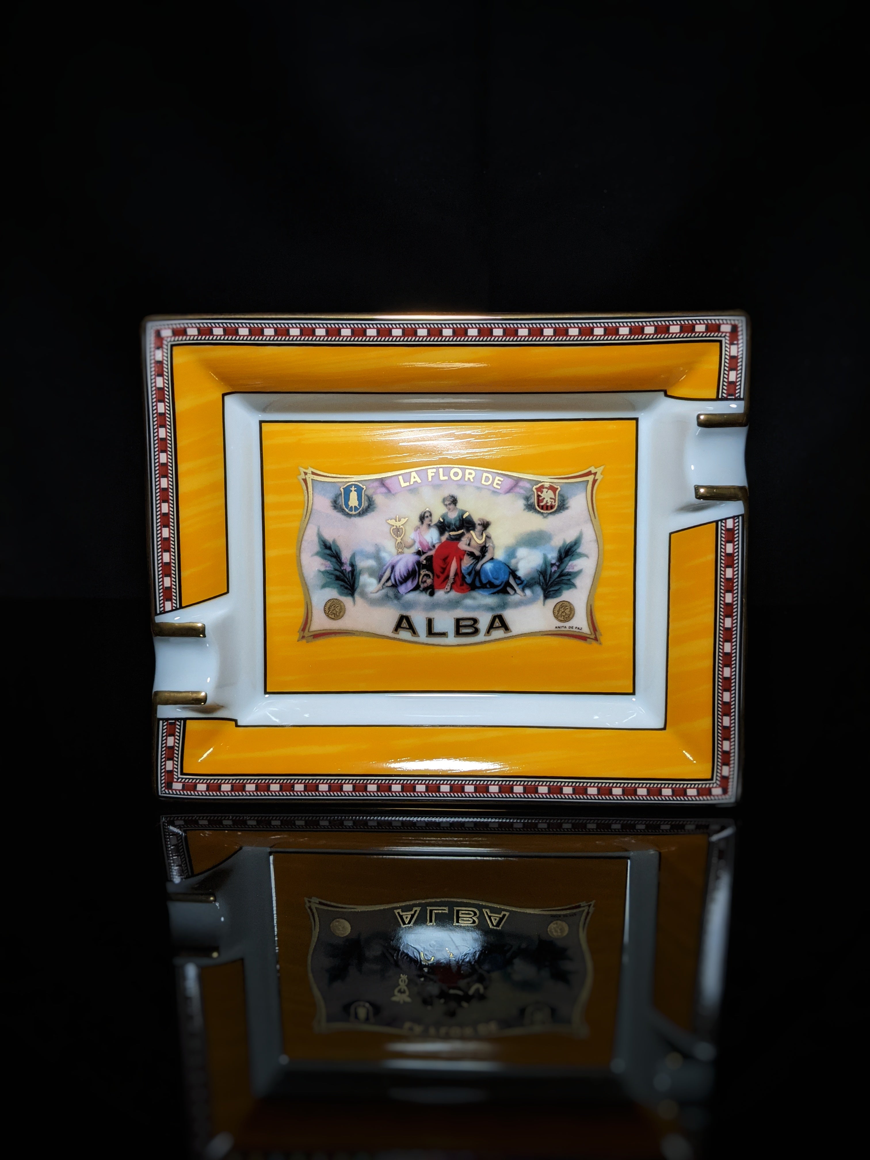 Elie Bleu Alba Porcelain Yellow Gold Ashtray