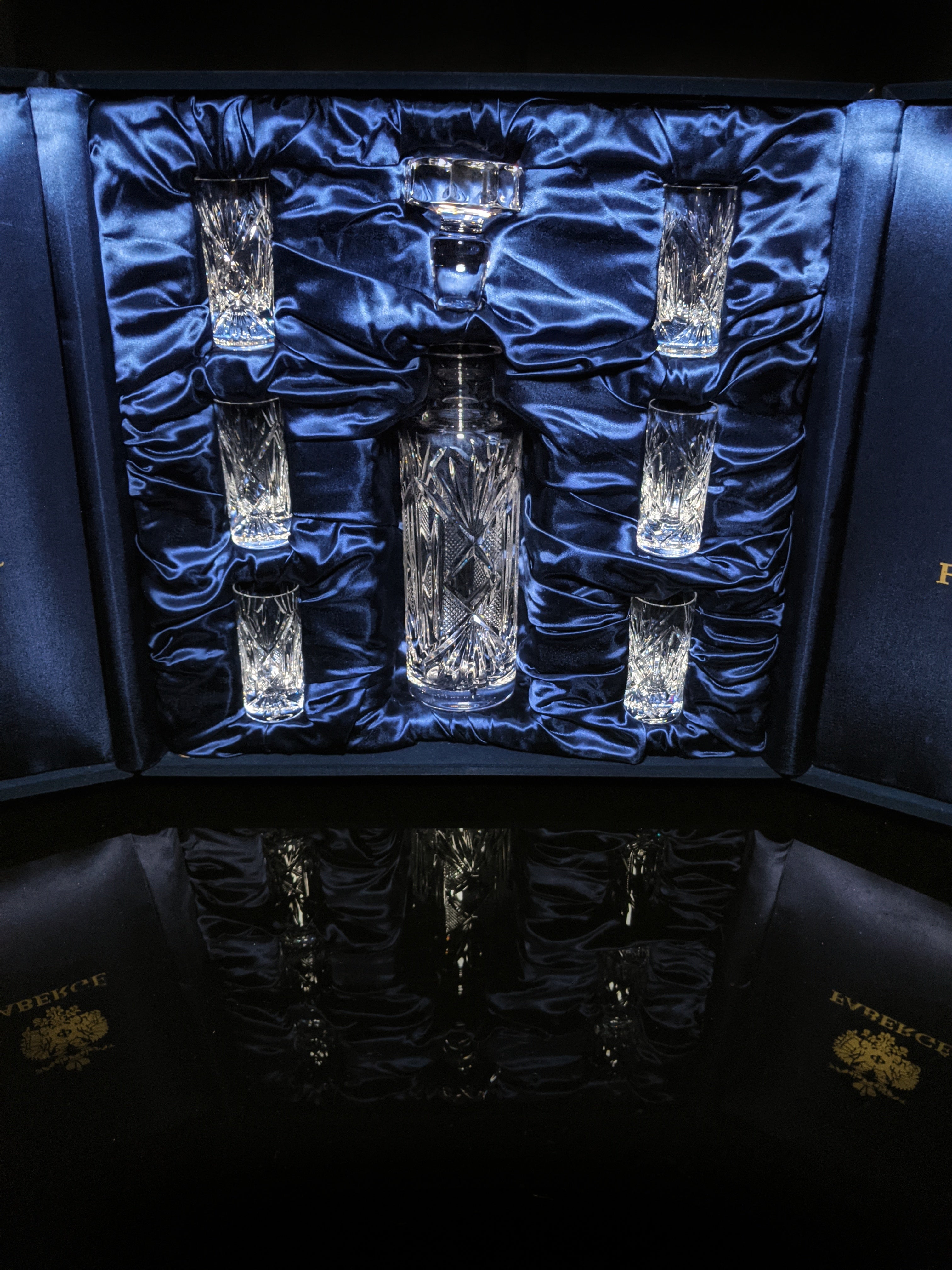 Faberge Monte Carlo  Crystal Vodka Decanter with 6 shot glasses