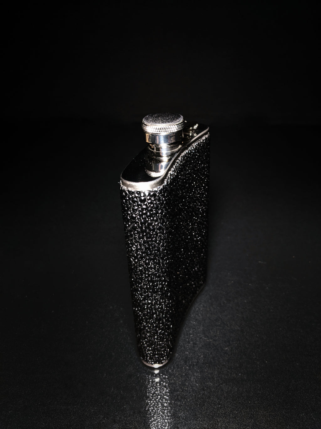 Brizard and Co. The 8 oz Flask - Stingray