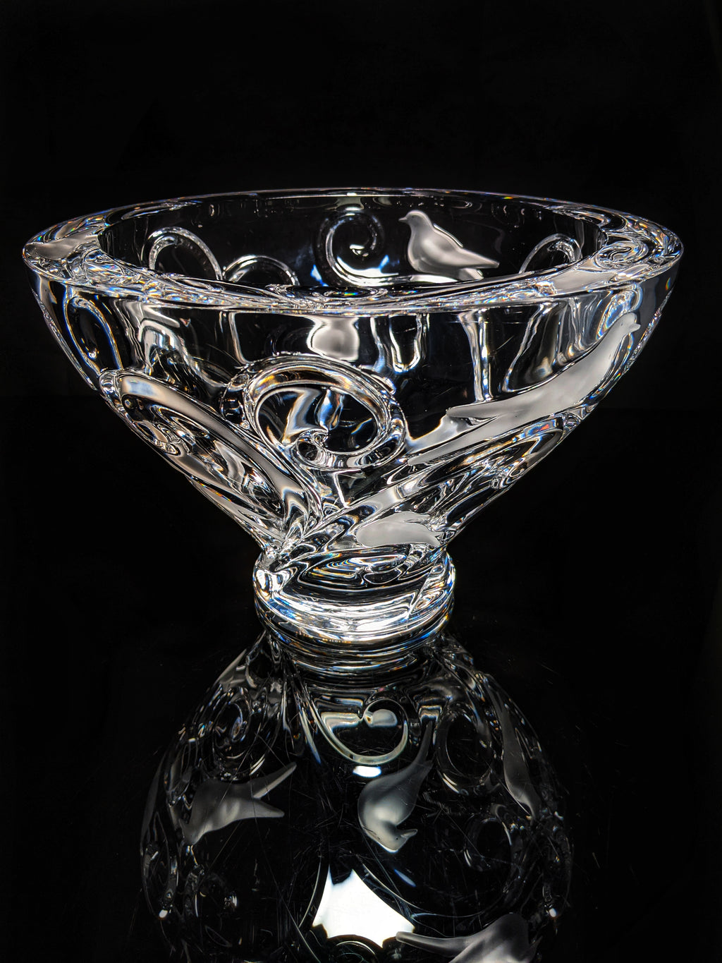 Lalique Vérone Crystal Bowl