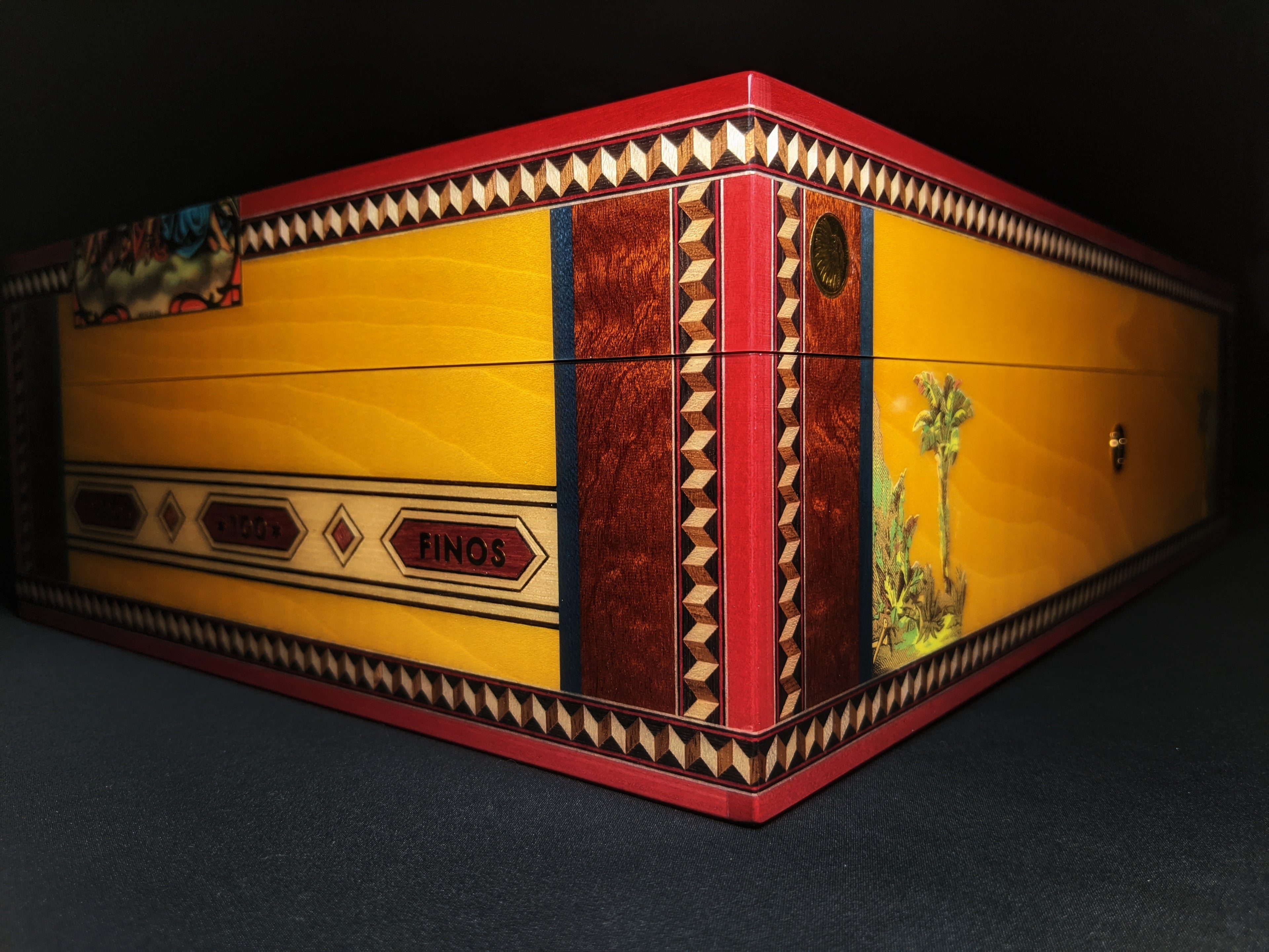 Elie Bleu Alba Yellow Sycamore Humidor 110 count