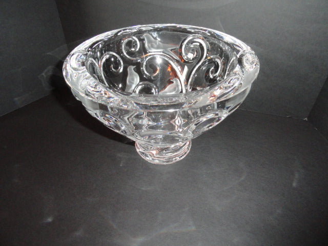 Lalique Vérone Crystal Bowl
