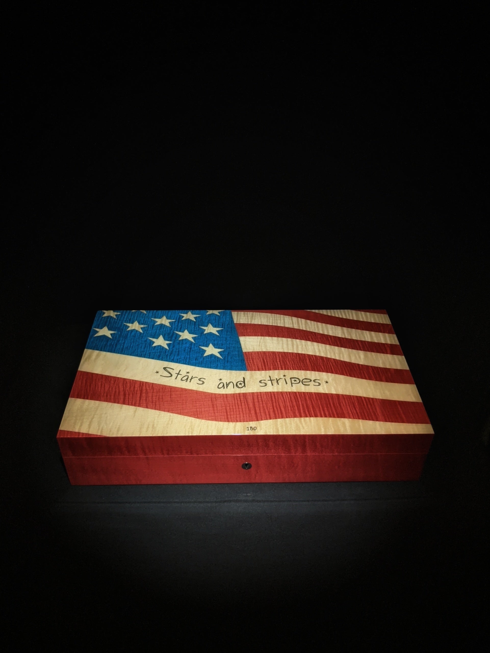 Elie Bleu Stars & Stripes Humidor — 110 Count
