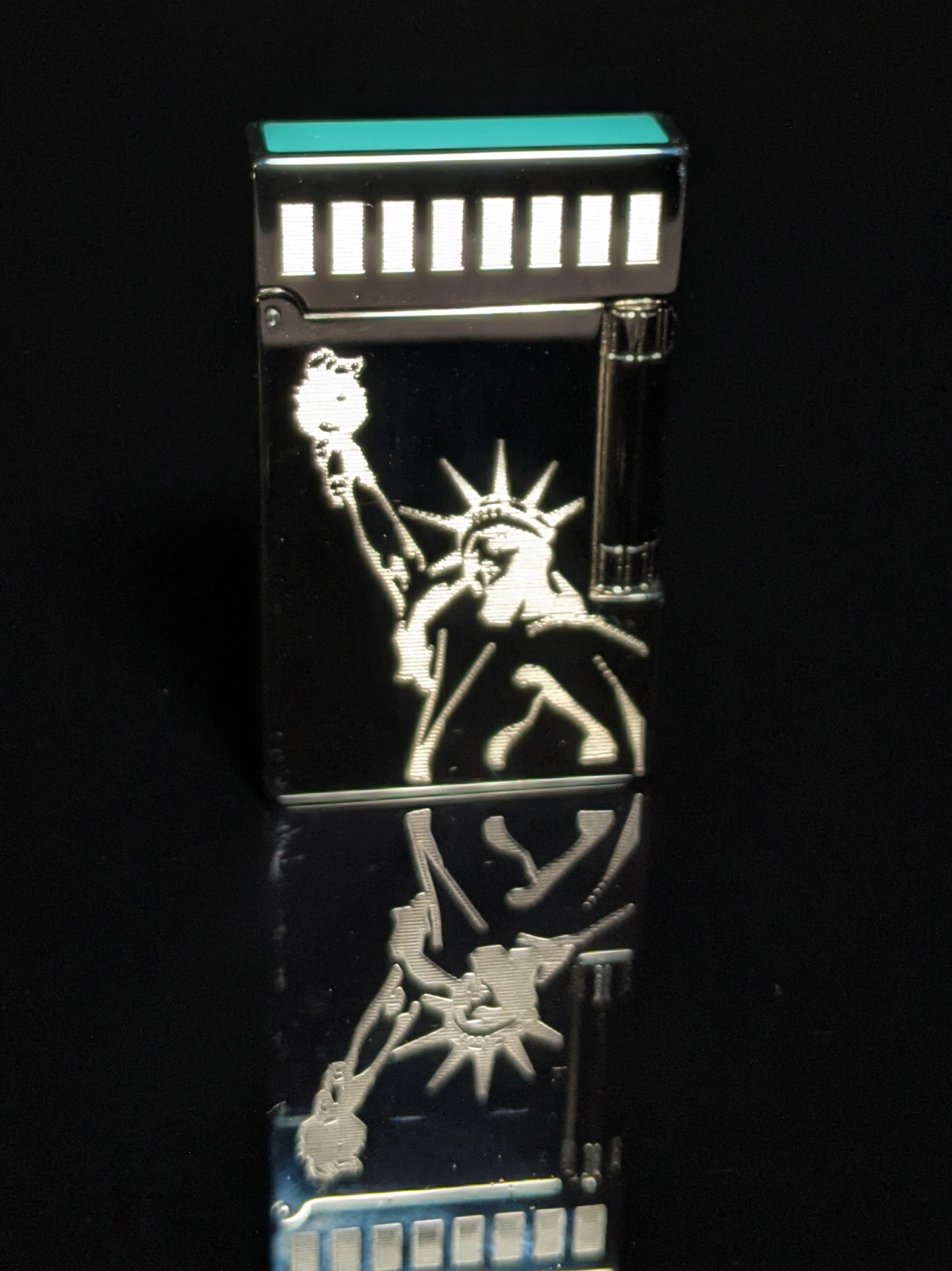 ST Dupont Statue of Liberty L2 Lighter