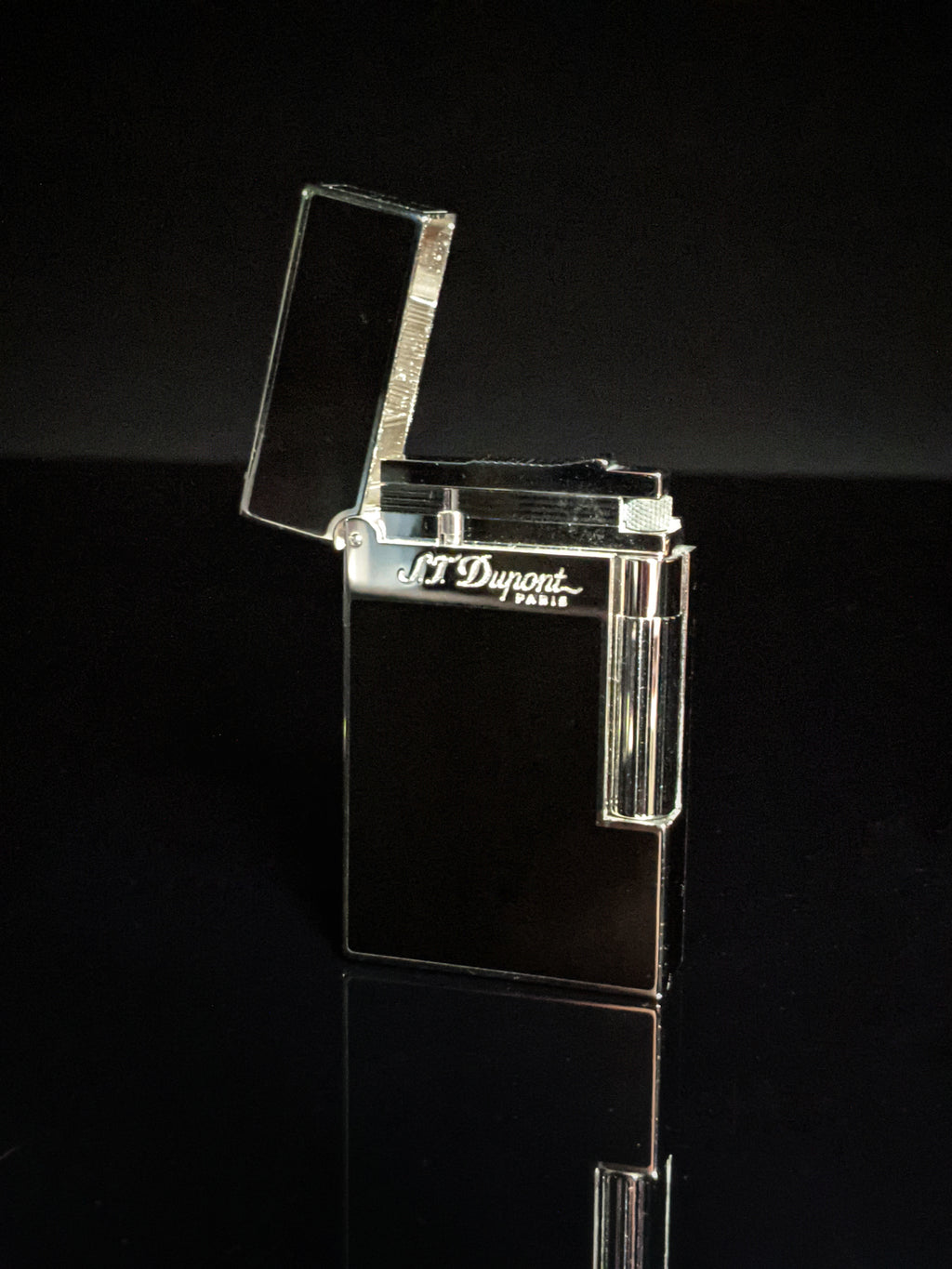 ST Dupont Black Lacquer L2 Lighter Model # 016296